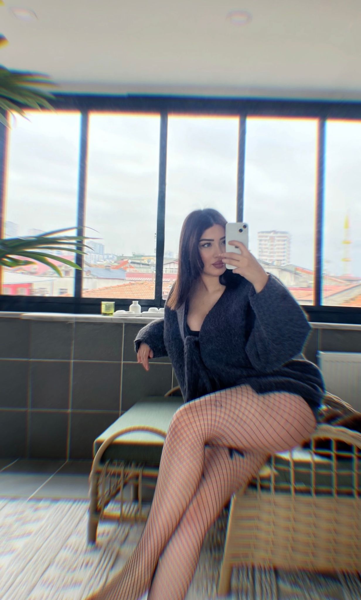 Kapaklı Sürekli Gelişen Kadın Escort Aysel