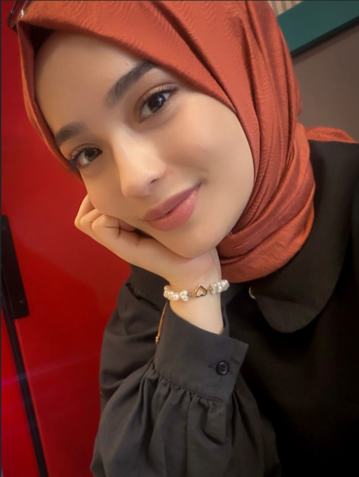 Asmaca Düşünceli Bayan Bayan Escort Nihal